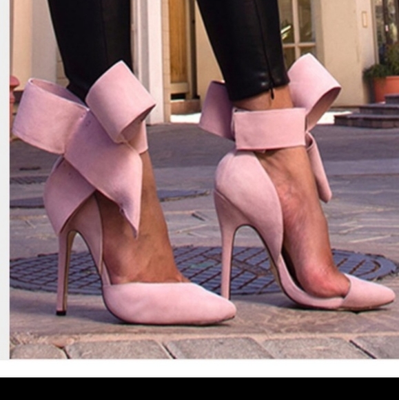 aminah abdul jillil | Shoes | Aminah Abdul Jillil Pink Bow Pumps | Poshmark